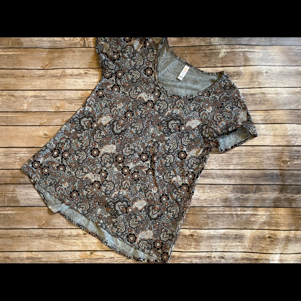 LuLaRoe Classic T
